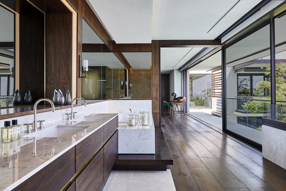 interior design of hillside view by arrcc