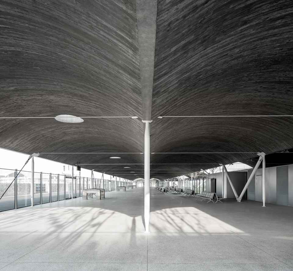 m2 tourist terminal at bailian jing shanghai by original design studio