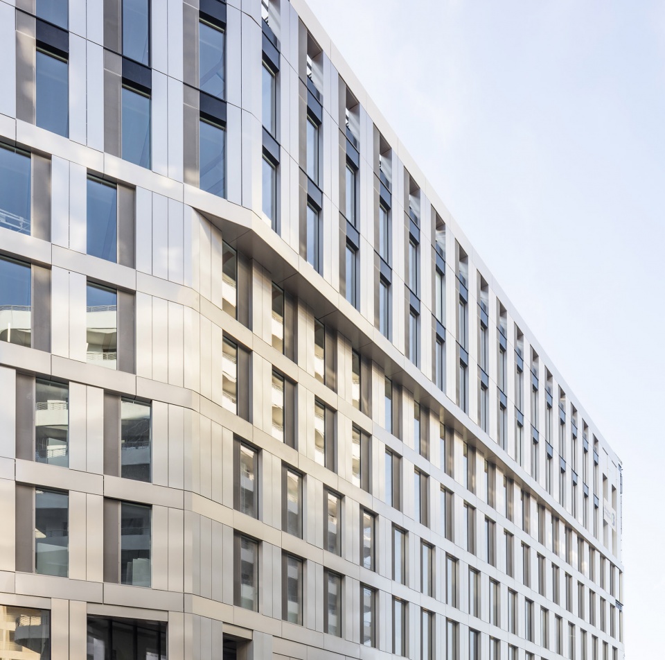 green office enjoy paris batignolles by baumschlager eberle scape