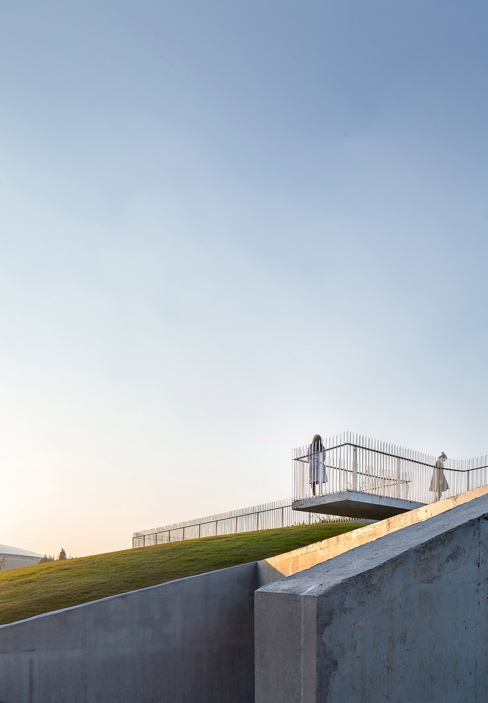 m2 tourist terminal at bailian jing shanghai by original design studio