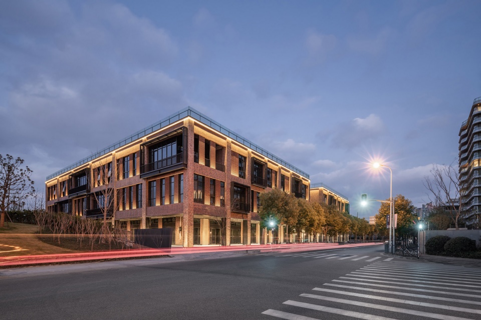 shanghai in bund office building china by hpp architects