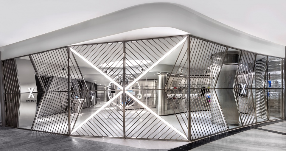 durasport retail store by ministry of design