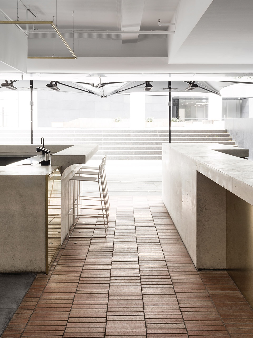 secolo restaurant by renato dettorre architects