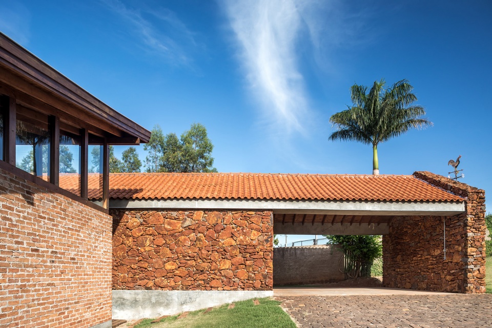 lake house by solo arquitetos