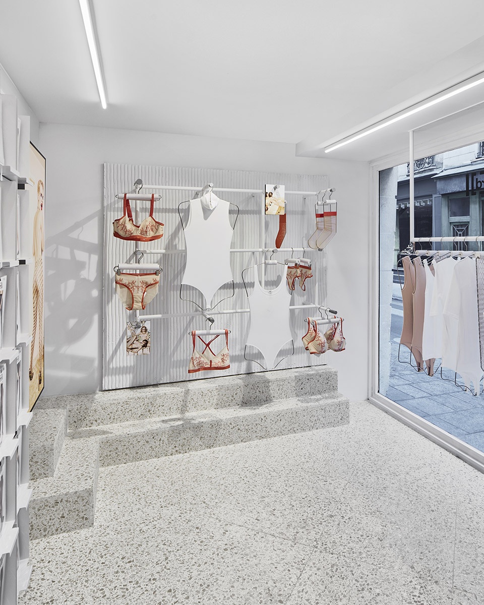 wolford store paris i by studio modijefsky