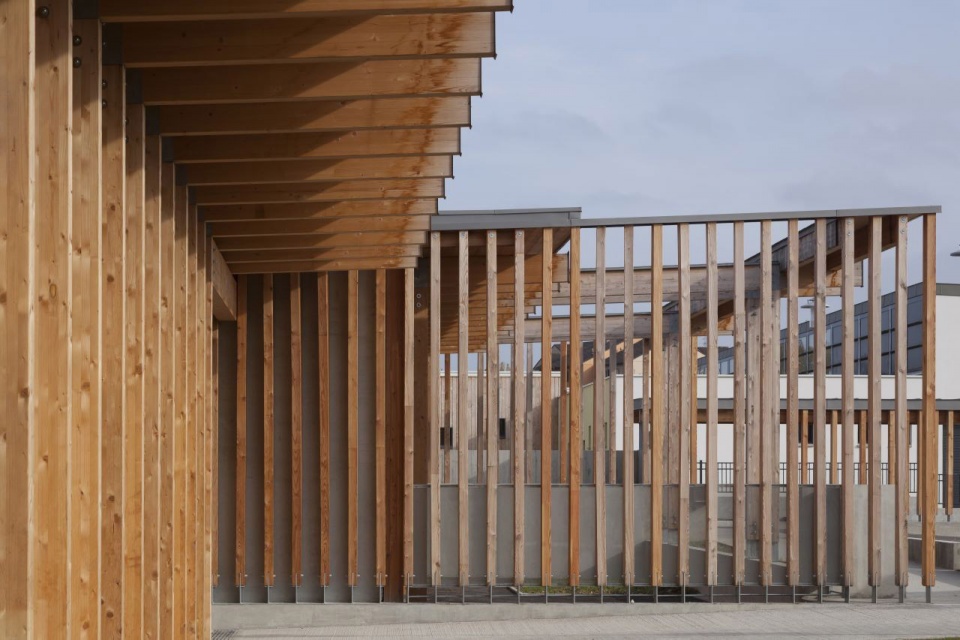 house childhood at saint genis pouilly by clermont architectes