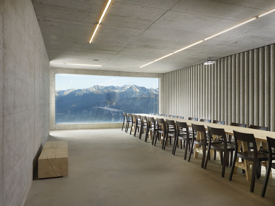 reception and restaurant center by frundgallina