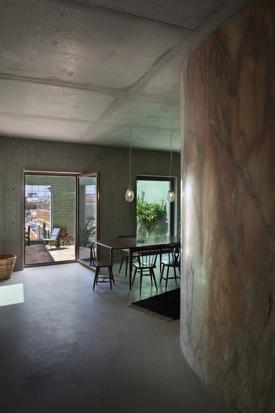 casa do monte by leopold banchini architects