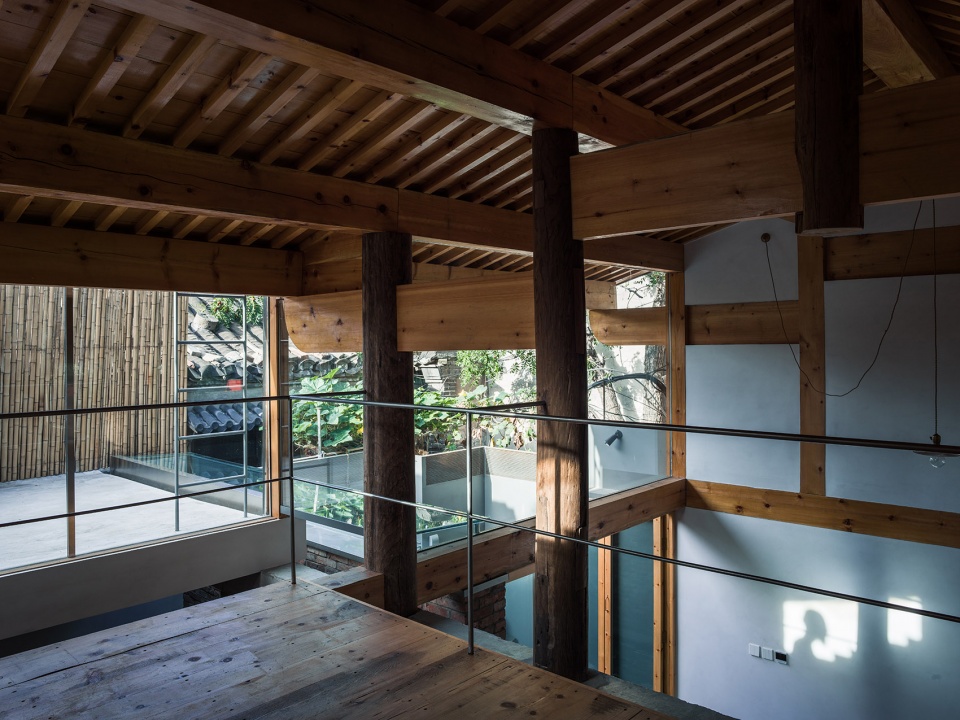 space in guozijian hutong china by dl atelier