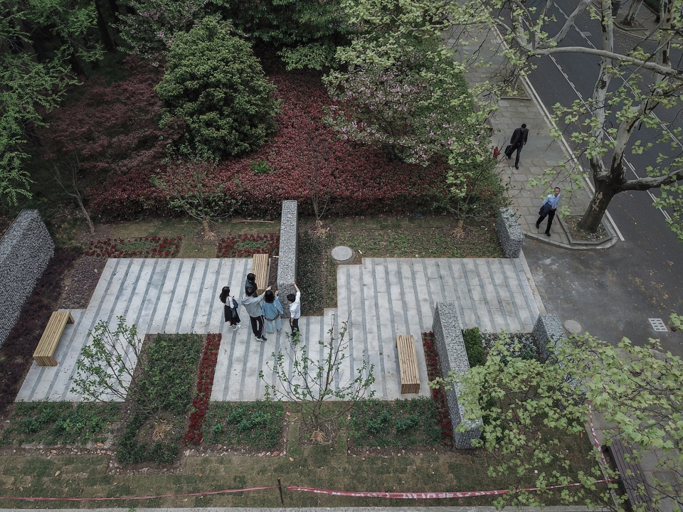 four squares landscape micro update of siping road campus of tongji university china by tjad 1