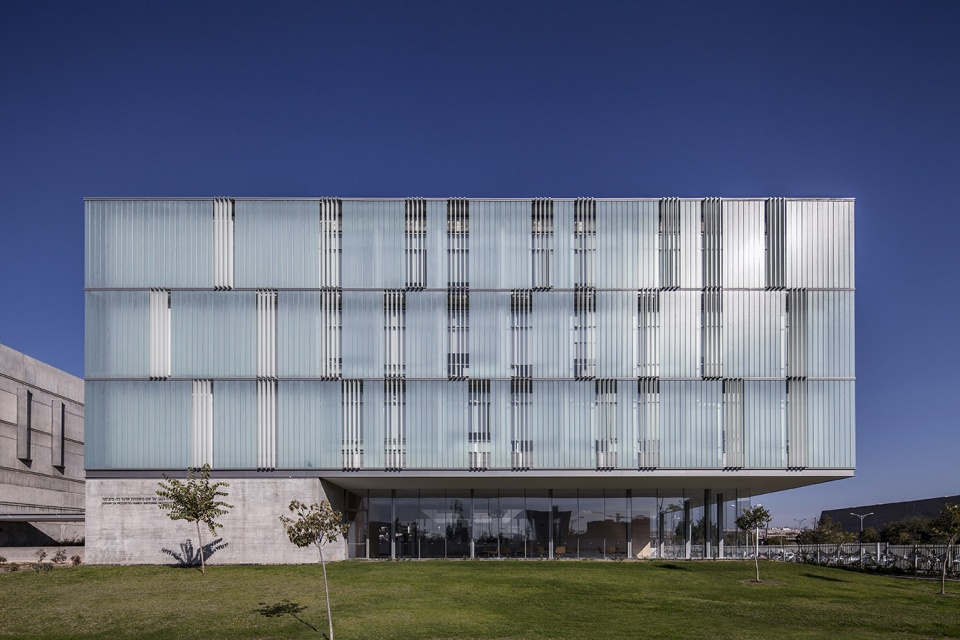 the national institute for biotechnology in the negev ben gurion universit by chyutin architects