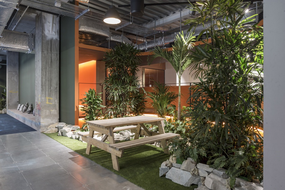 rothco new office by odos architects