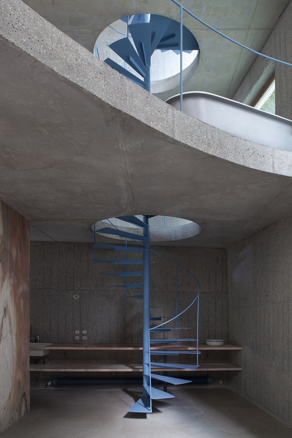 casa do monte by leopold banchini architects
