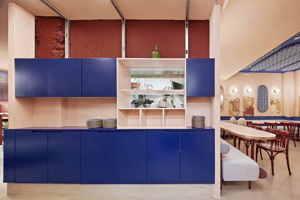 el camerino restaurant by bodegon cabinet