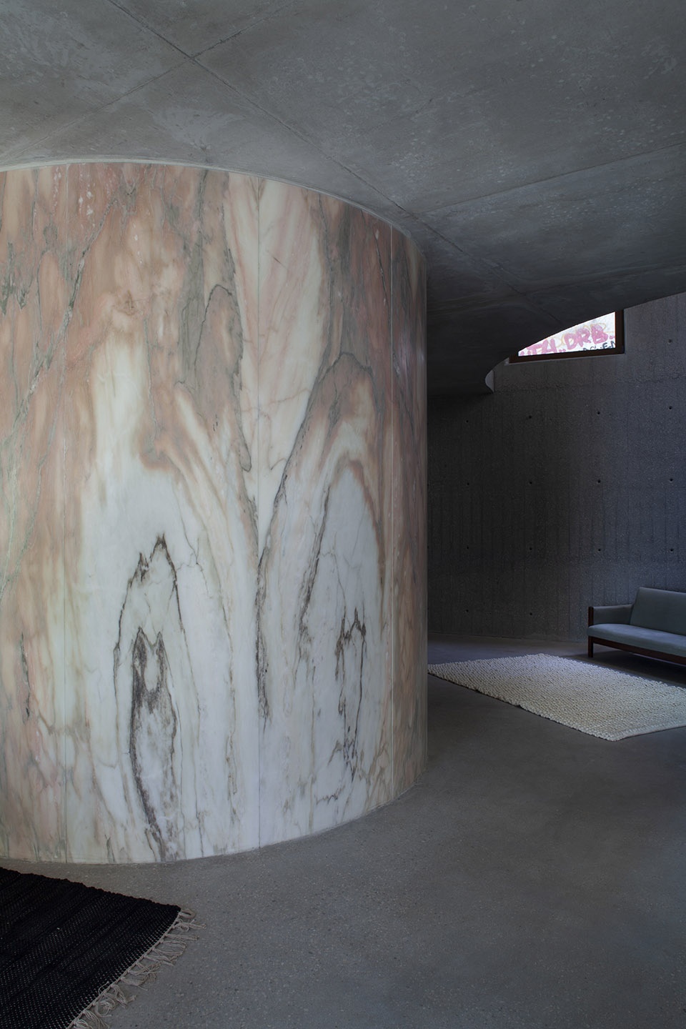 casa do monte by leopold banchini architects