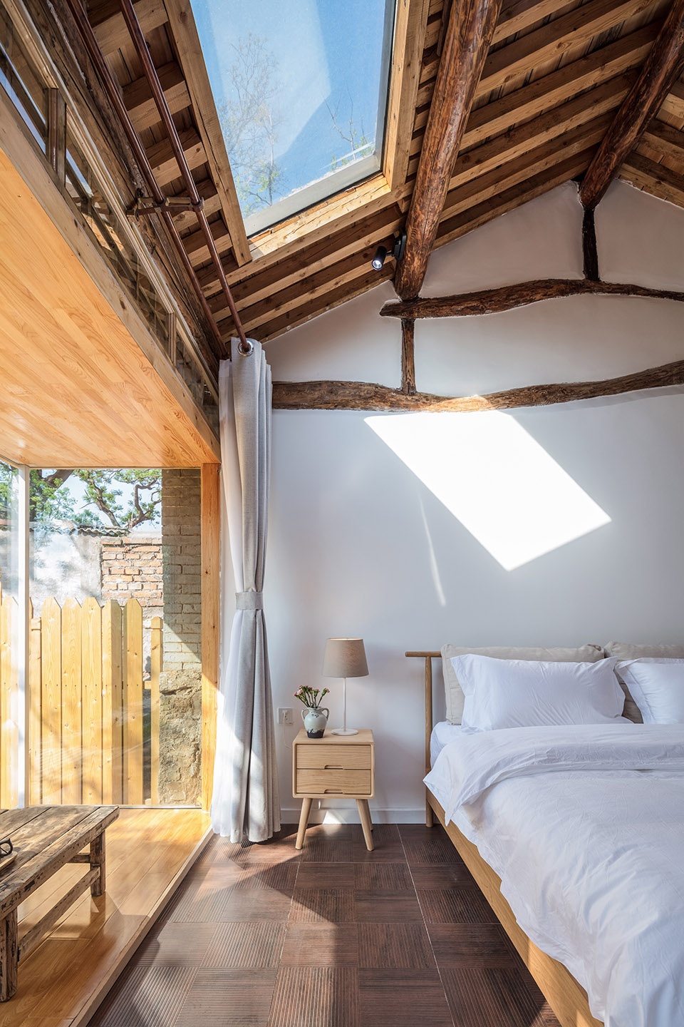 huasheshanjian guest house china by upa
