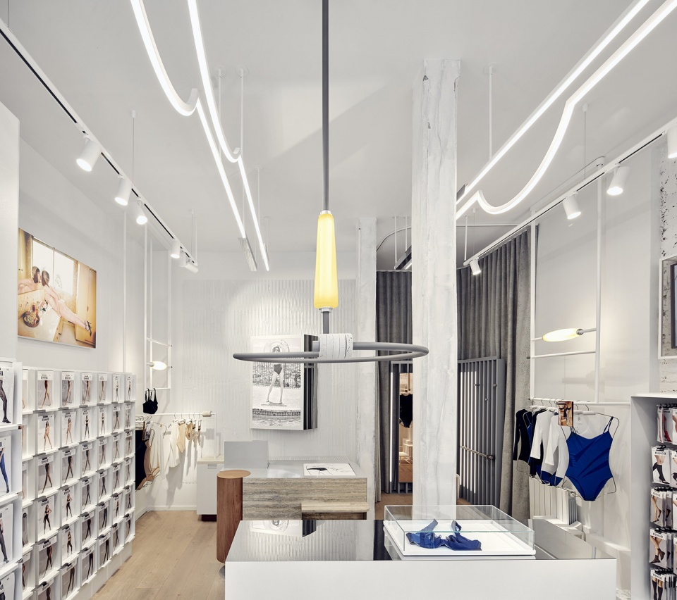 wolford store paris i by studio modijefsky