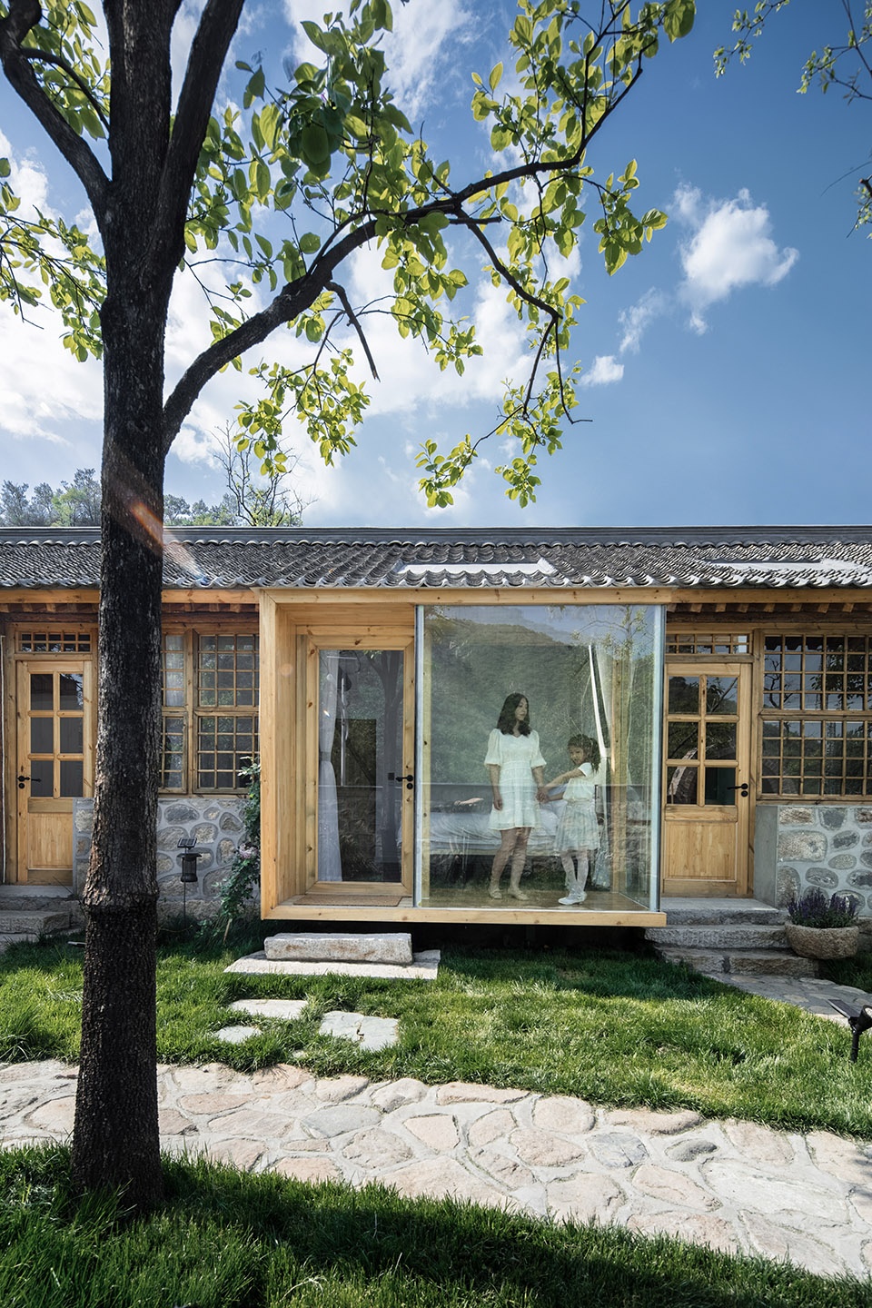 huasheshanjian guest house china by upa