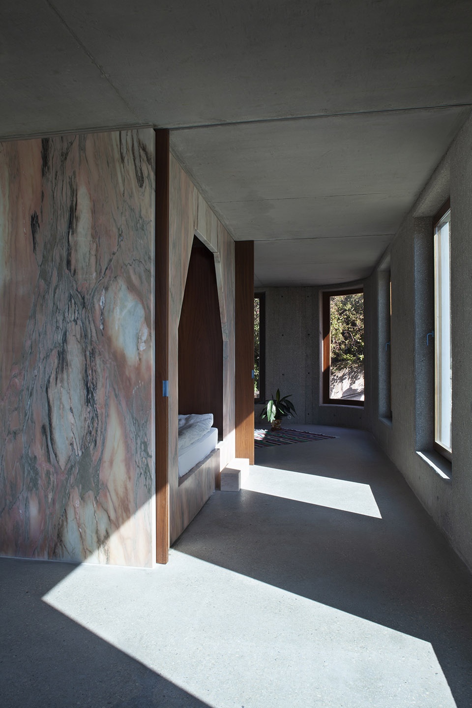casa do monte by leopold banchini architects