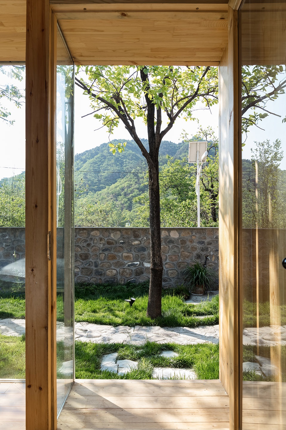 huasheshanjian guest house china by upa