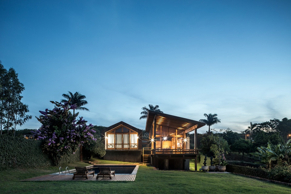 lake house by solo arquitetos