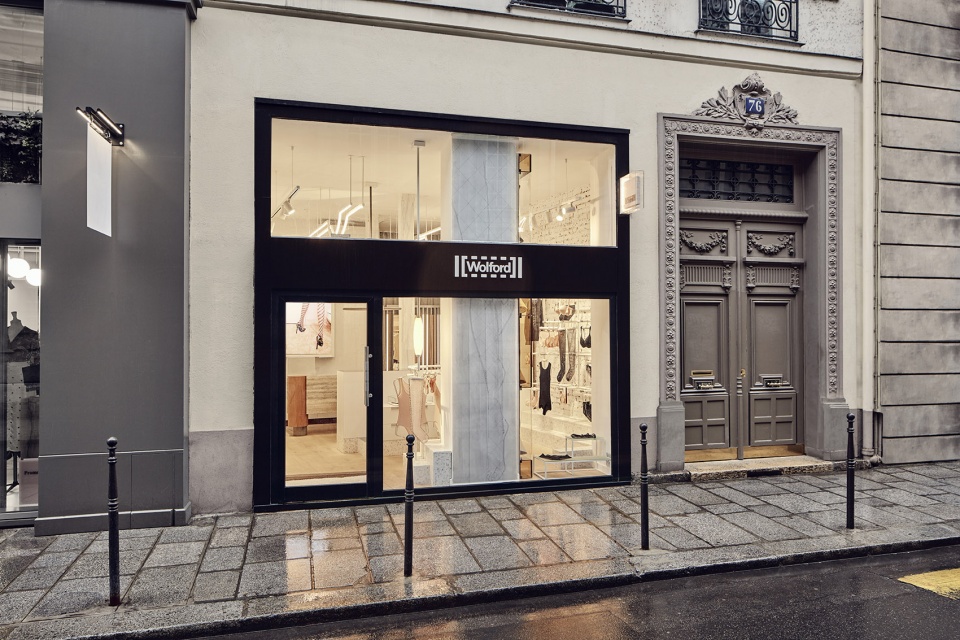 wolford store paris i by studio modijefsky