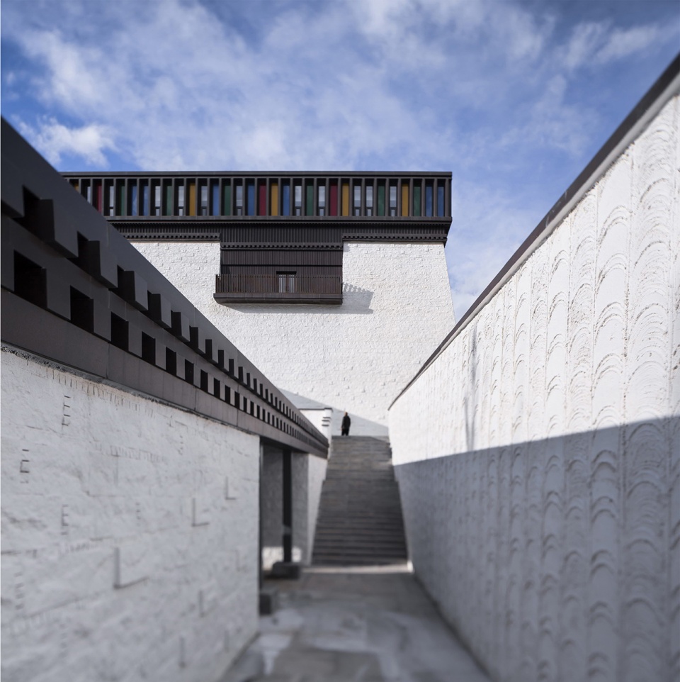 tibet intangible cultural heritage museum by shenzhen huahui design co ltd