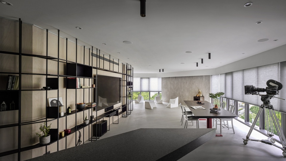 8 angles 3 lines 1 square in taibei china by create think design studio