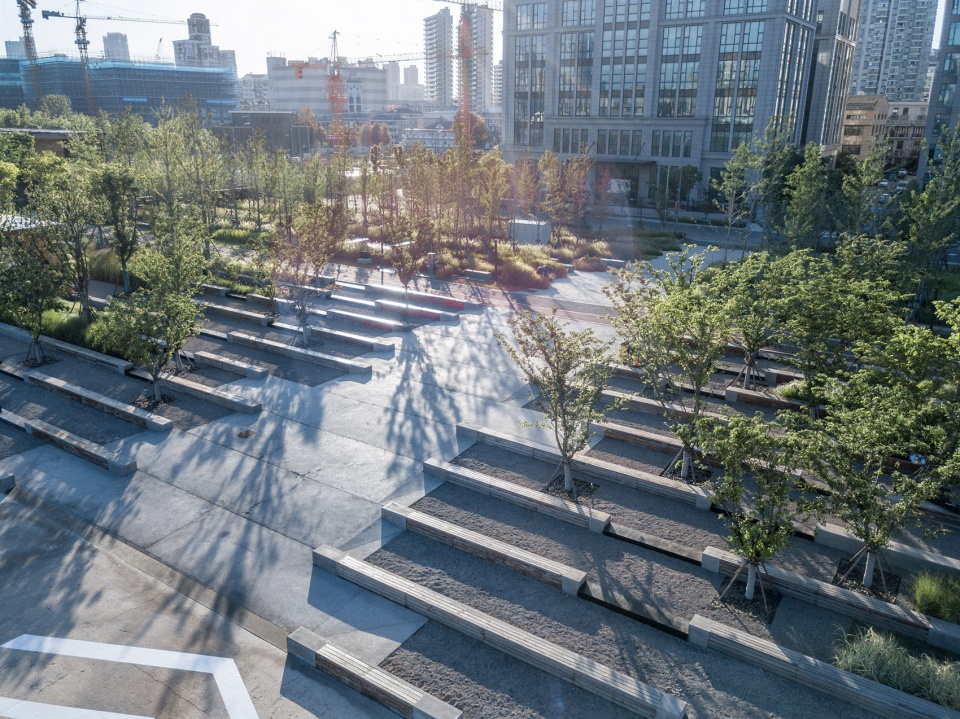 public space of yangpu riverfront south section phase ii china by daguan landscape design