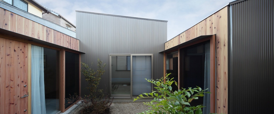 ai no ma house by maru architecture