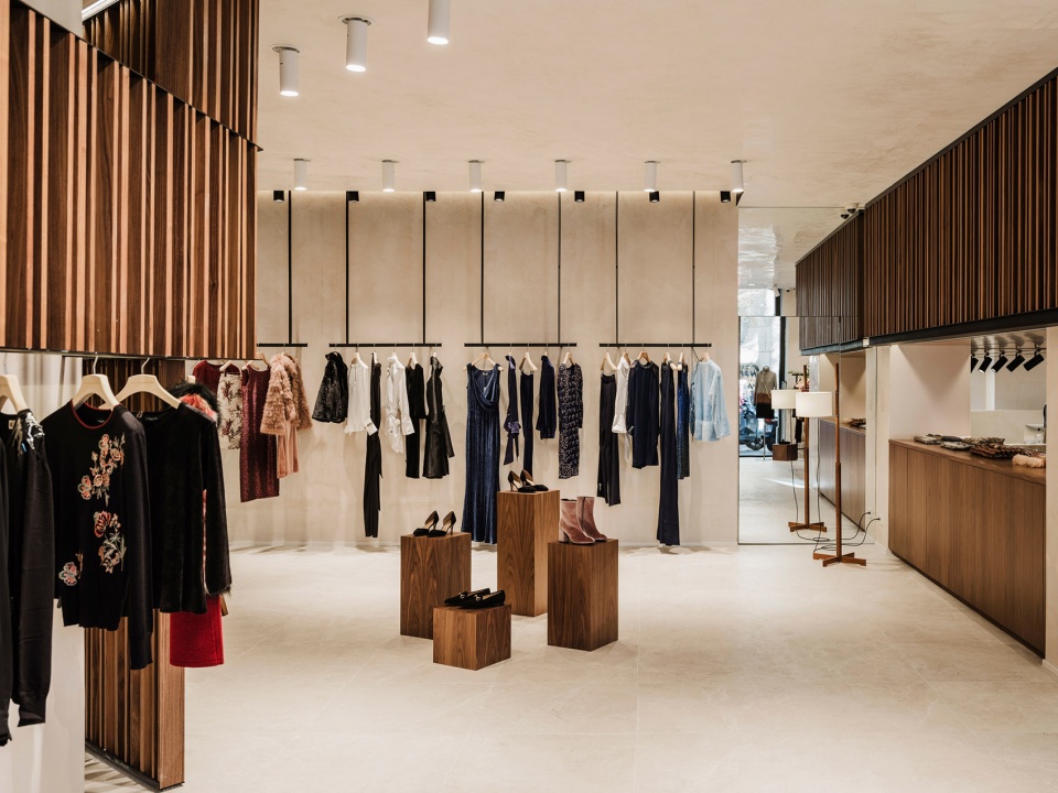 javier simorra flagship store by mesura