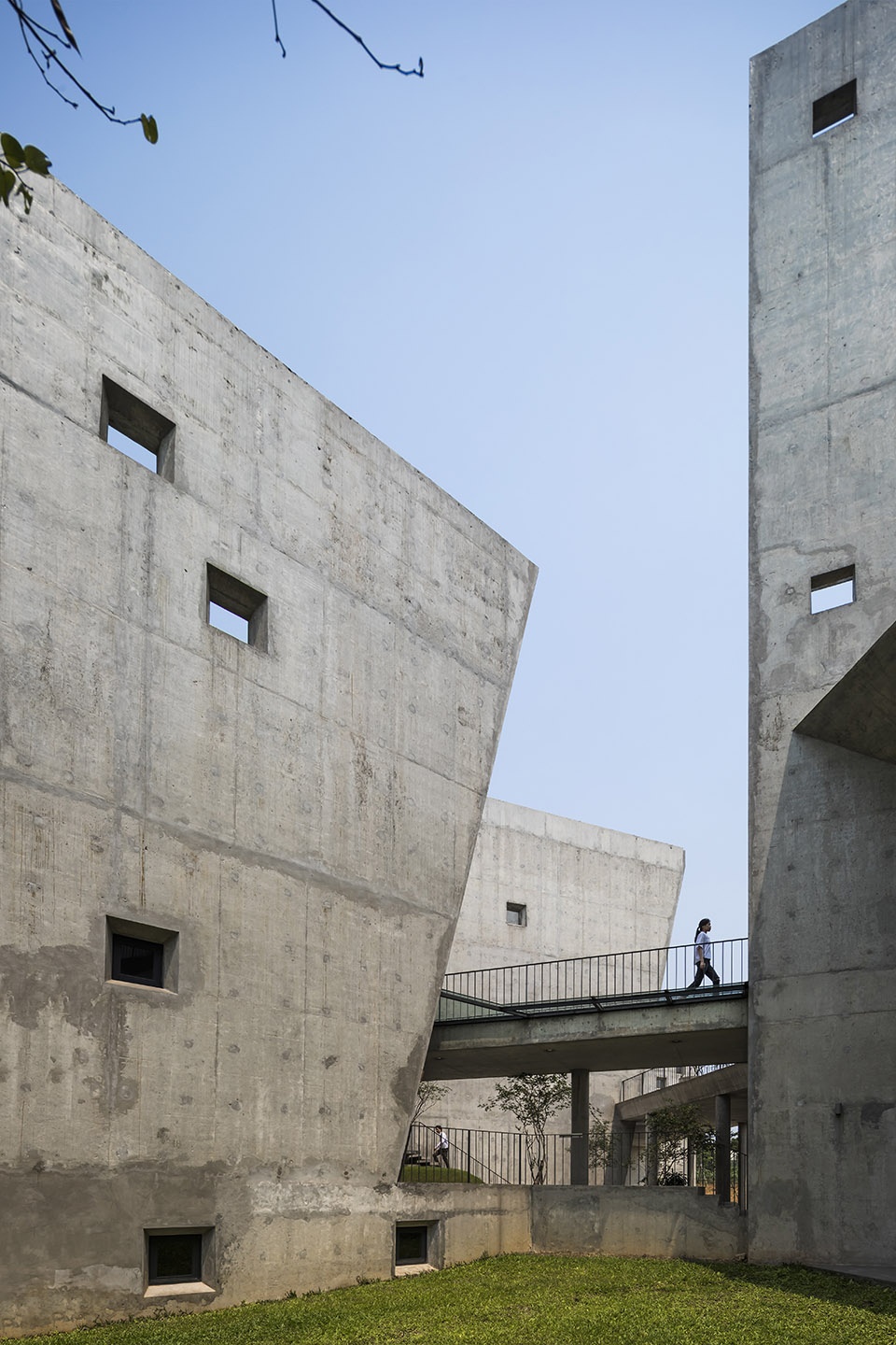 viettel offsite studio by vtn architects