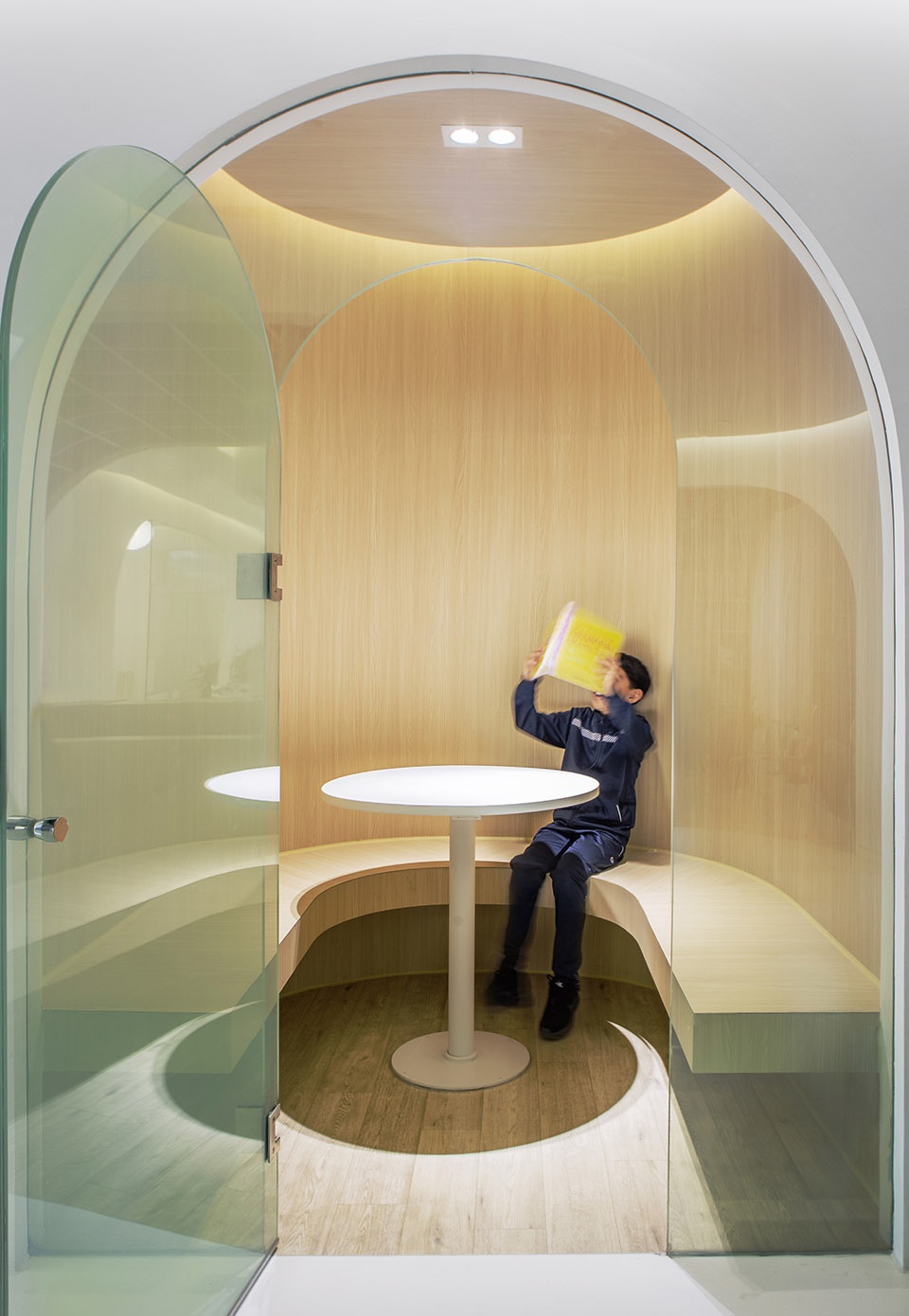 reading tree education center in shanghai china by muxin studio