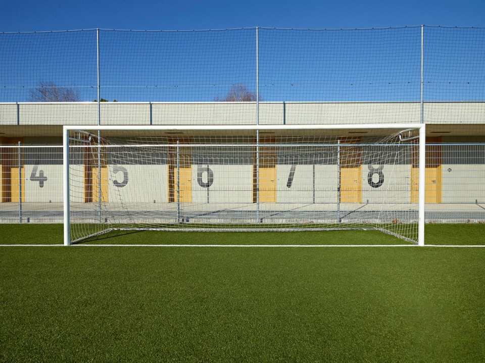 extension of vernier stadium changing rooms by stendardo menningen architectes