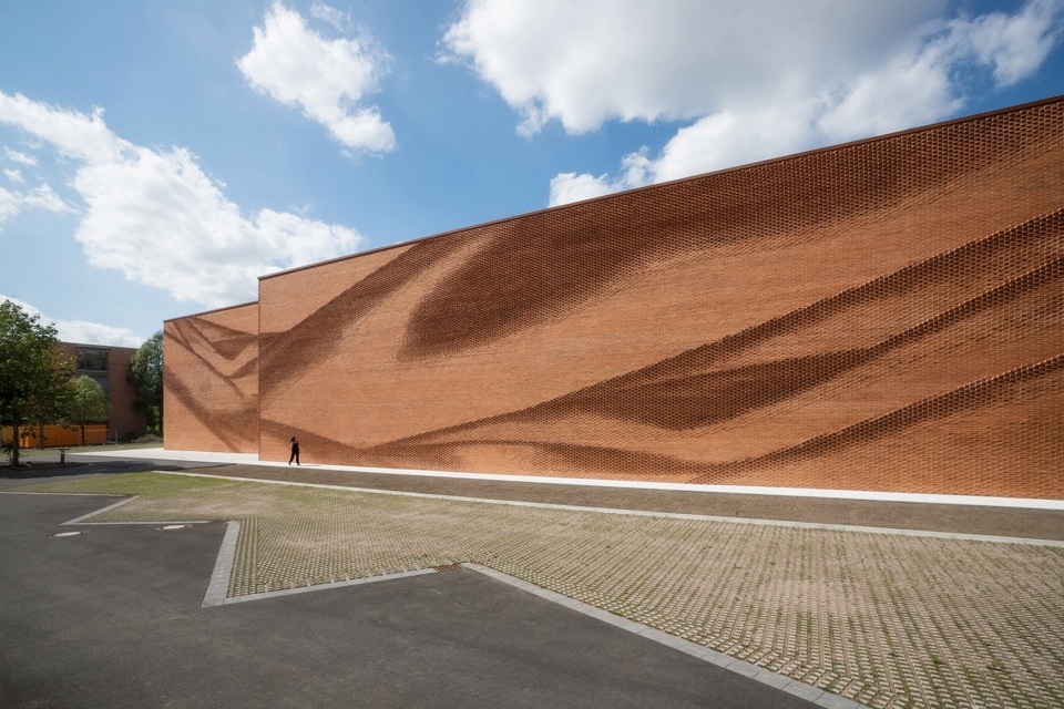 New administration building Textilverband in Münster by behet bondzio lin architects 960x640