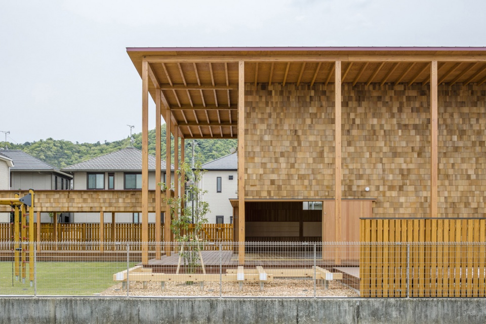 megumikai dai1bukkou nursery school by new office