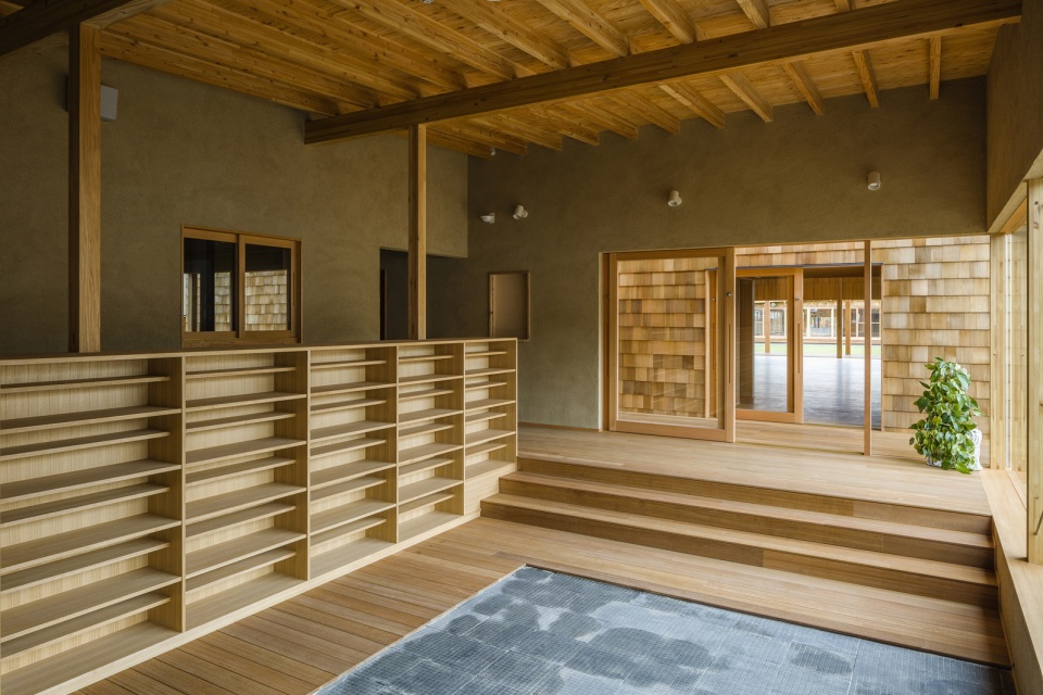 megumikai dai1bukkou nursery school by new office