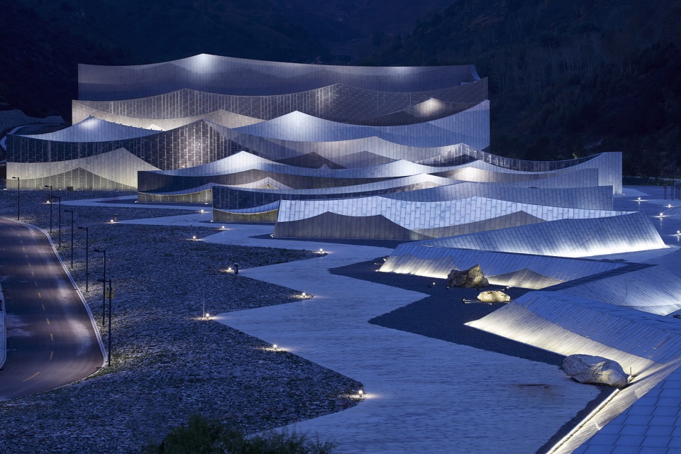 encore mount wutai theater china by biad zxd architects