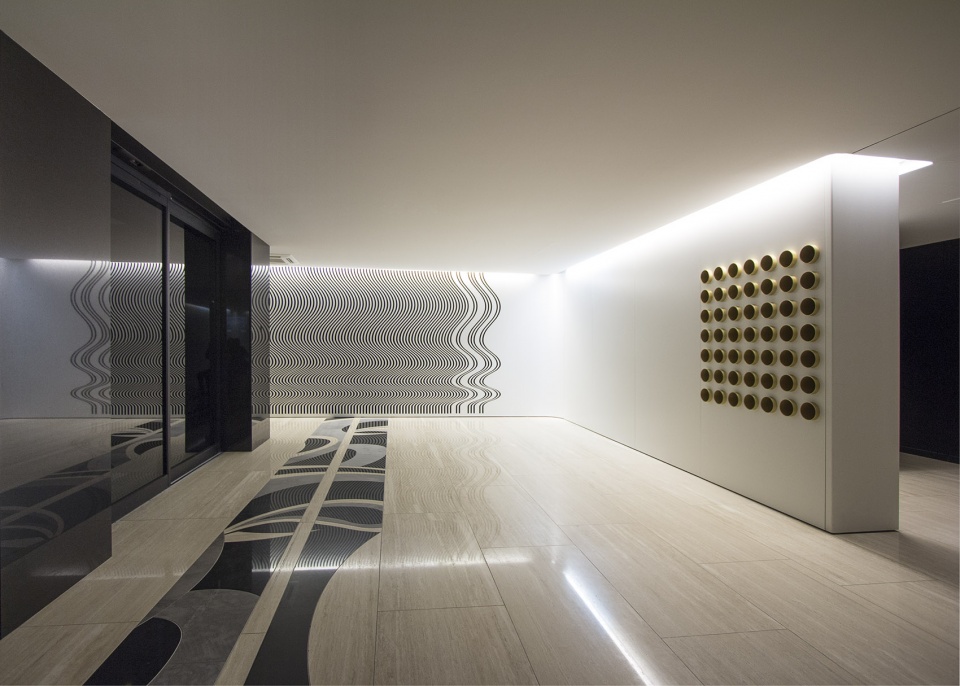 facade renovation of 1400 des pins by yh2