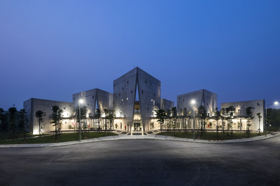 viettel offsite studio by vtn architects