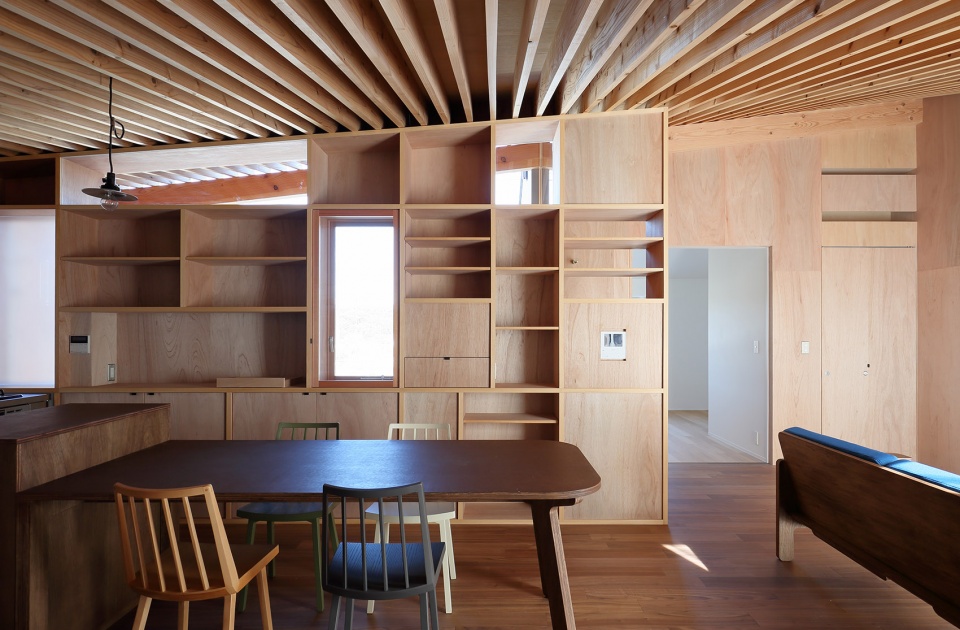 ai no ma house by maru architecture