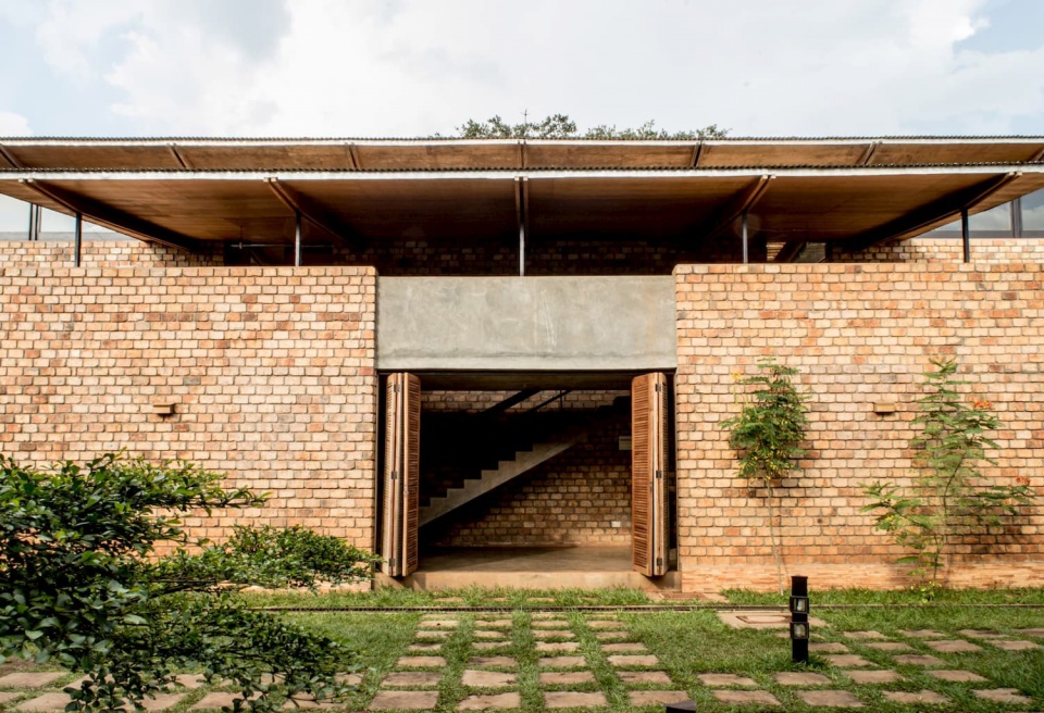 au dormitory by terrain architects