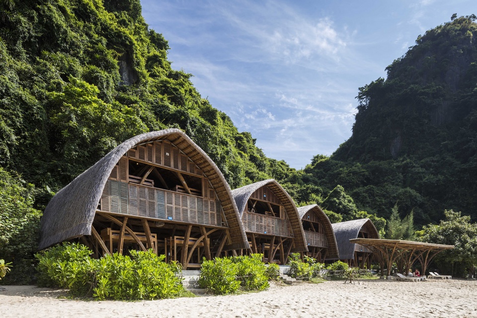 castaway island resort by