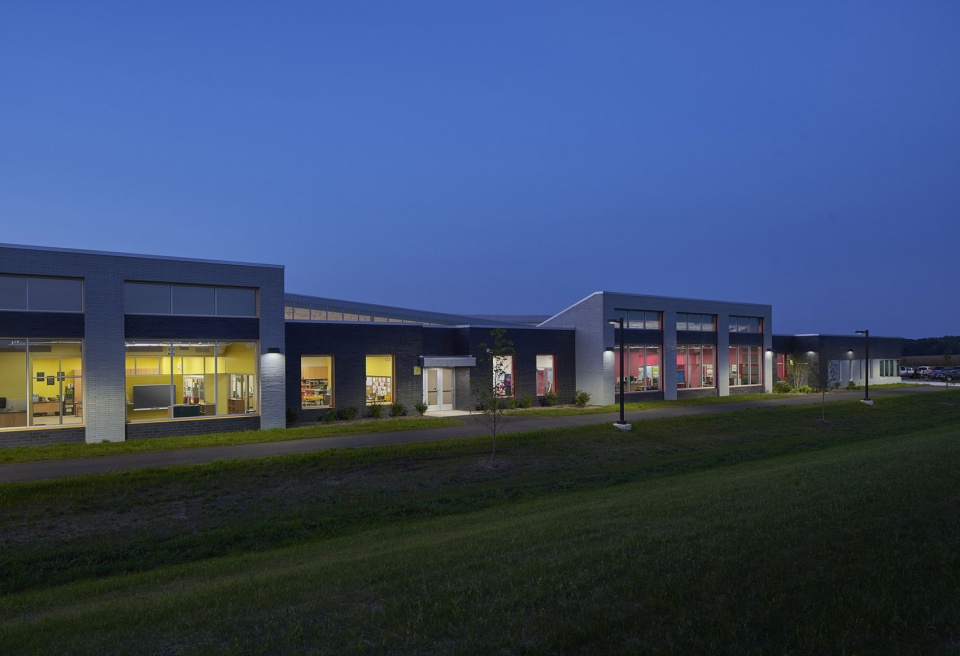 rockford public schools district 205 elementary school by cannondesign