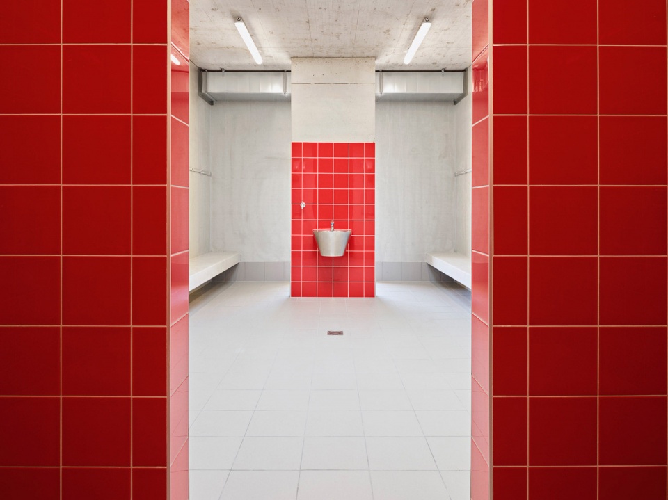 extension of vernier stadium changing rooms by stendardo menningen architectes
