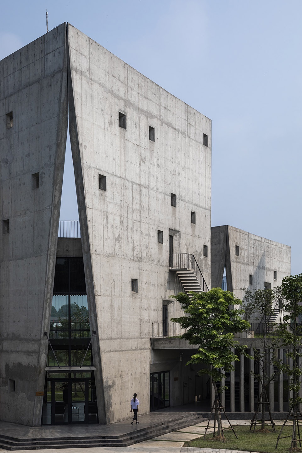 viettel offsite studio by vtn architects
