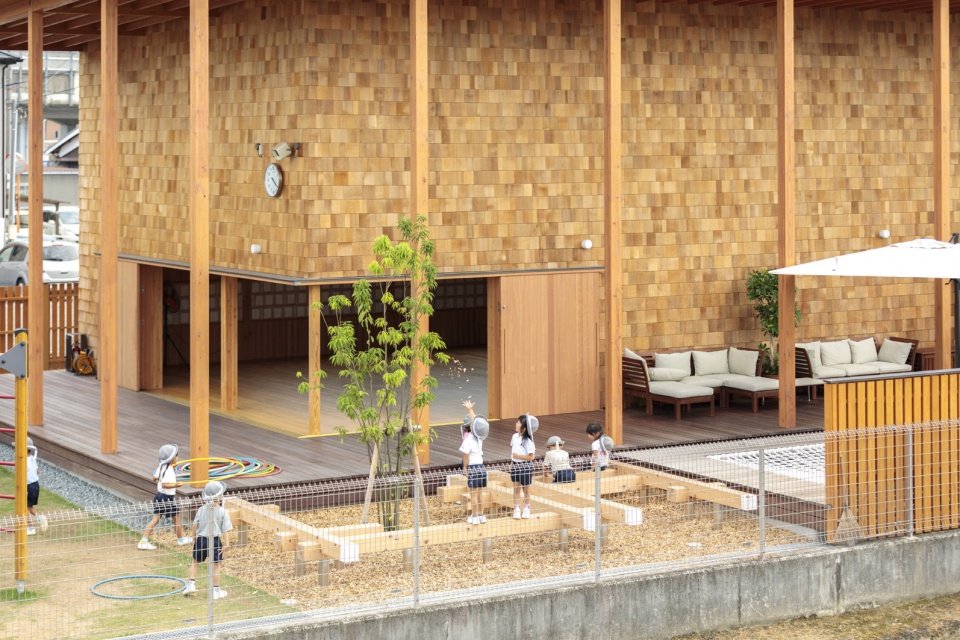 megumikai dai1bukkou nursery school by new office