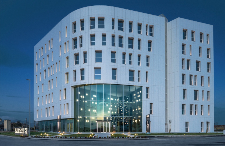 forti holding spa hq and office building by atiproject