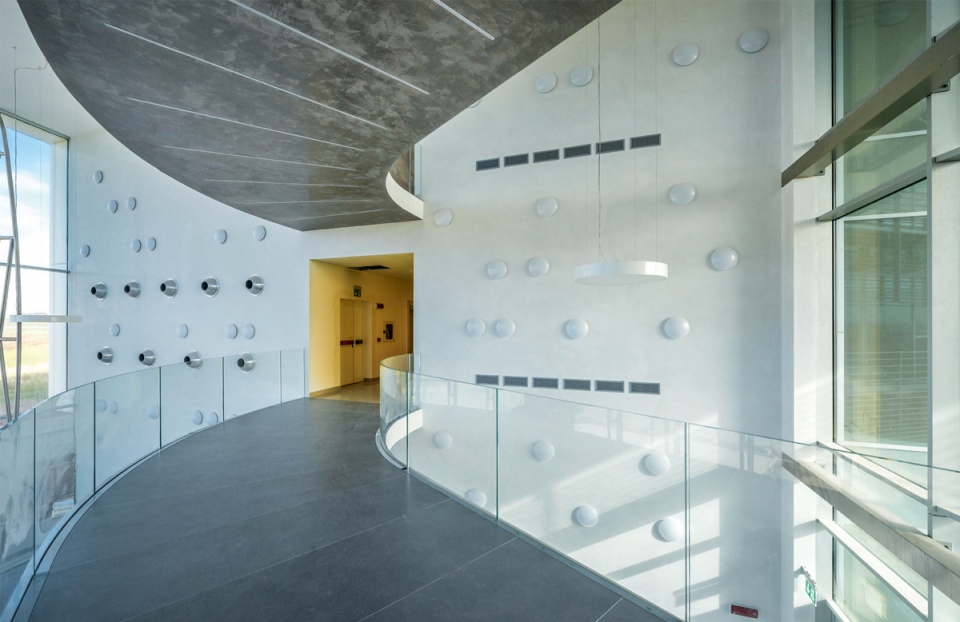 forti holding spa hq and office building by atiproject