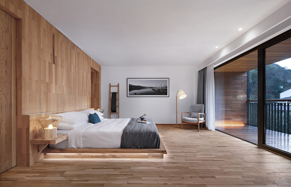 the renovation of yule mountain boutique hotel in hangzhou china by continuation studio